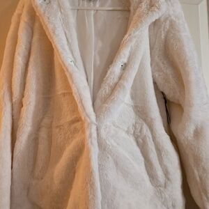 Women's White Faux Fur Coat
